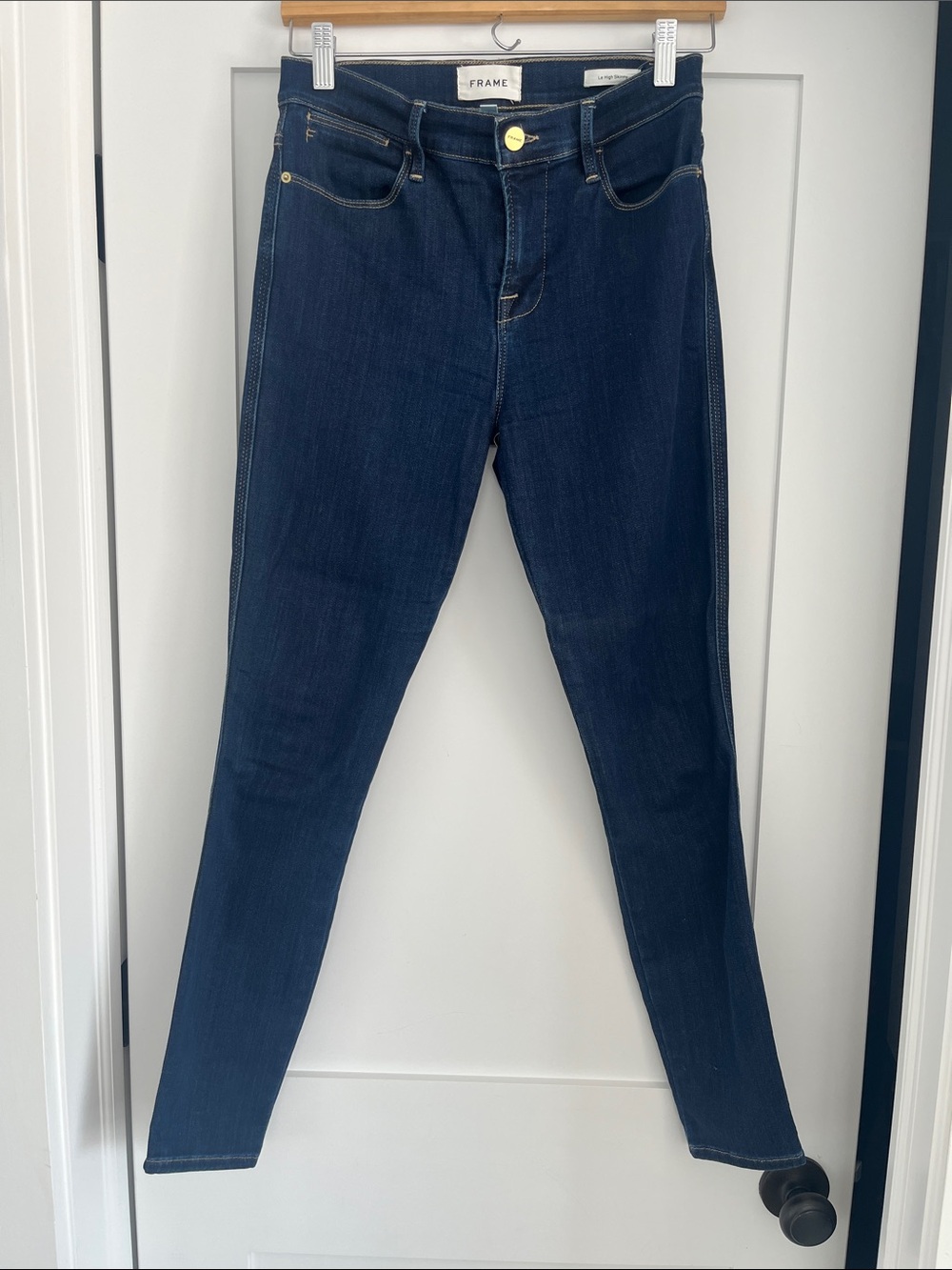 FRAME Dark Wash Le High Skinny Jean